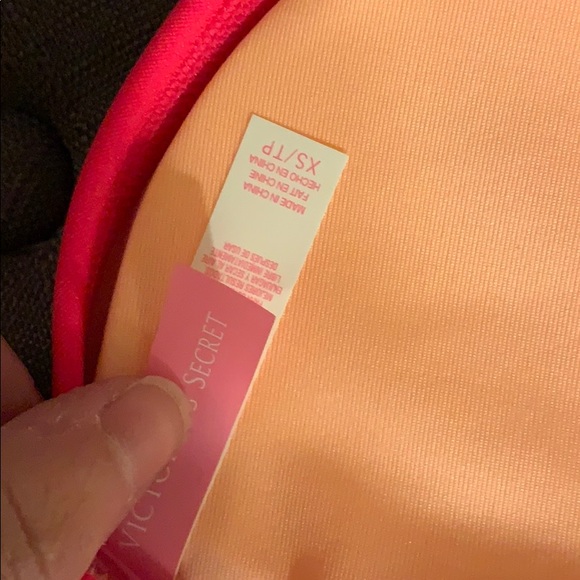 Victoria’s Secret Triangle Top Bikini Set - Picture 6 of 6